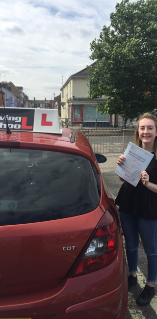 1drivingschool passed student