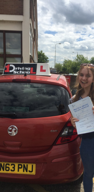 1drivingschool passed student