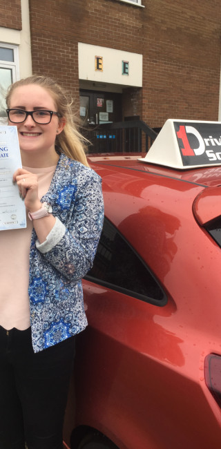 1drivingschool passed student