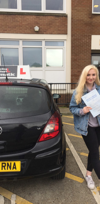 1drivingschool passed student