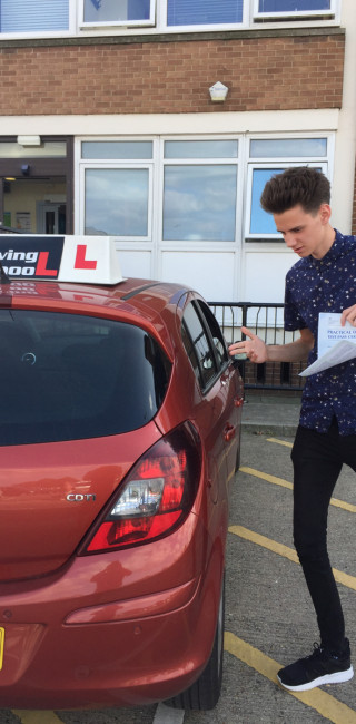 1drivingschool passed student