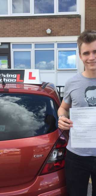 1drivingschool passed student